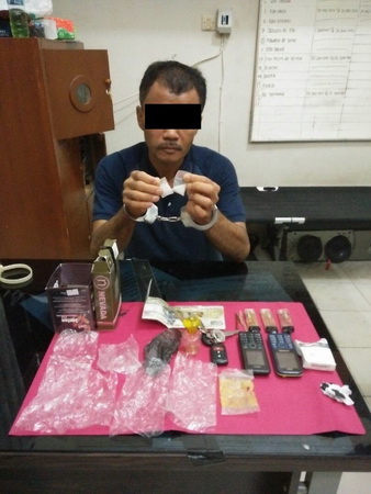 Bandar Shabu Ini Diciduk polres Kampar di Desa Penyasawan